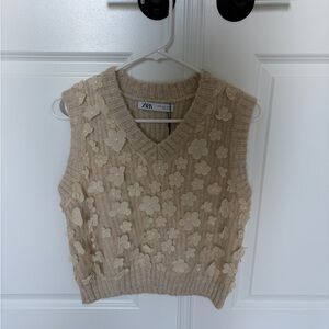 Zara Cream Floral Knit V-Neck Sweater Vest